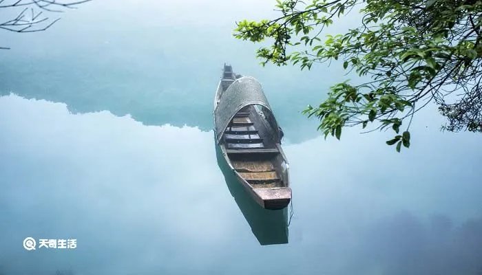 烟花三月下扬州上一句