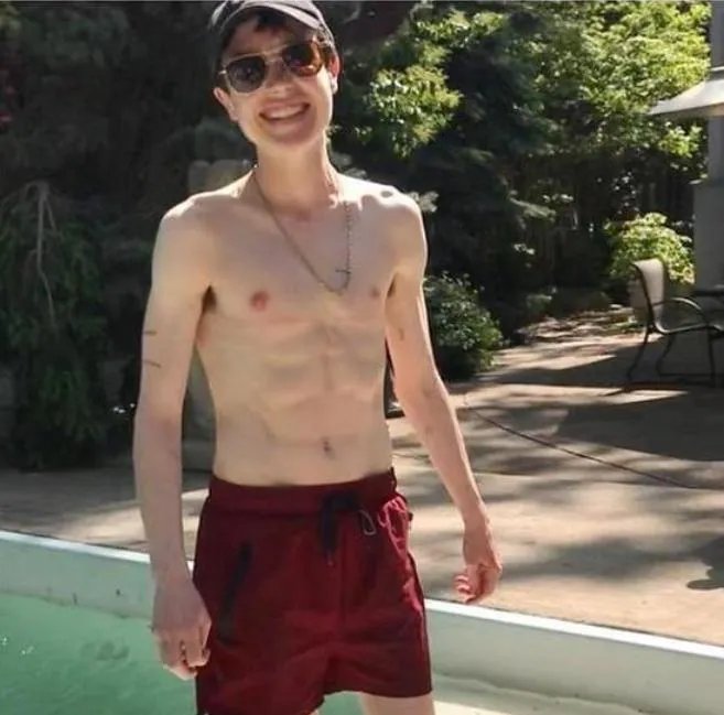 艾伦佩吉是男还是女 跨性别者是什么意思