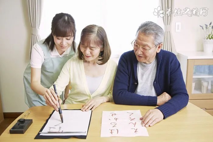 眼贴和面膜能一起用吗 眼贴和面膜的顺序