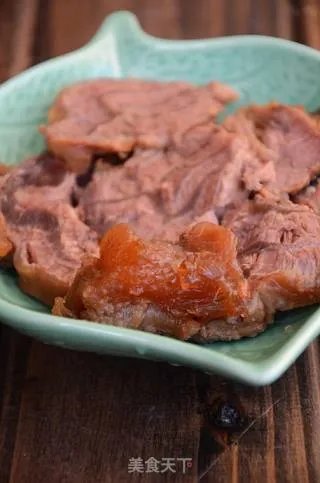 卤牛肉