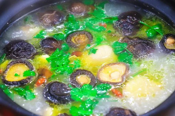 鸡汤炖什么菜好吃