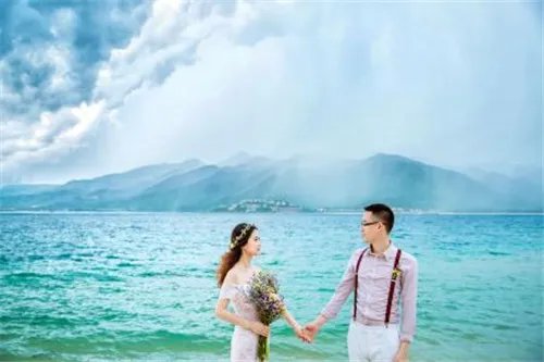 重庆婚纱摄影哪个好 有哪些不错的婚纱摄影推荐