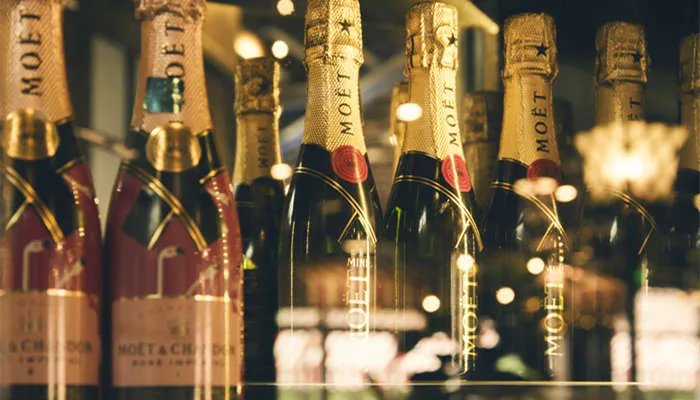 香槟酒是什么酒 香槟酒一般多少度