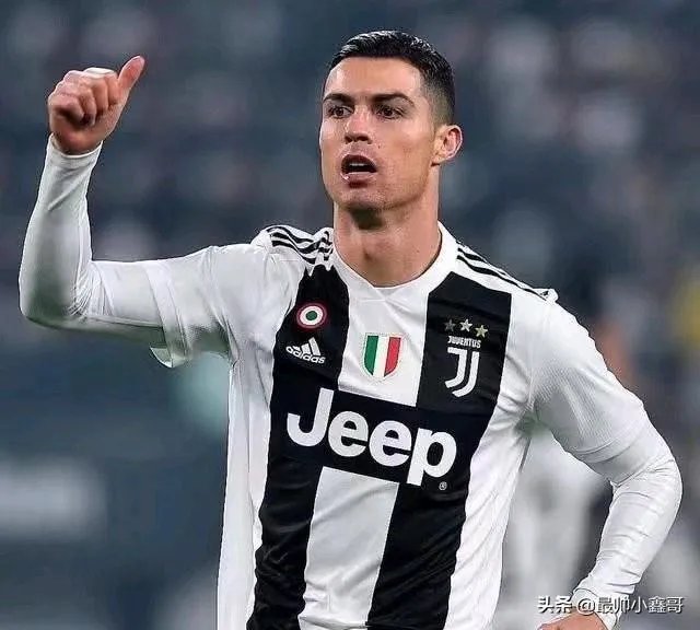 被球迷挑衅叫梅西，C罗摸裆回应，他会被追加处罚吗？