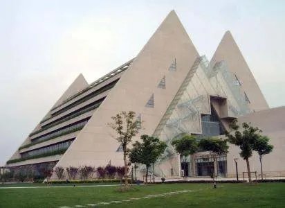 上海工程大学多大