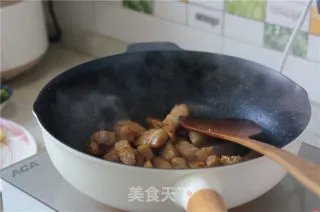 土豆红烧肉