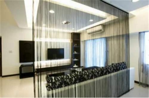 玄关珠帘隔断效果图 家居一抹浪漫气息