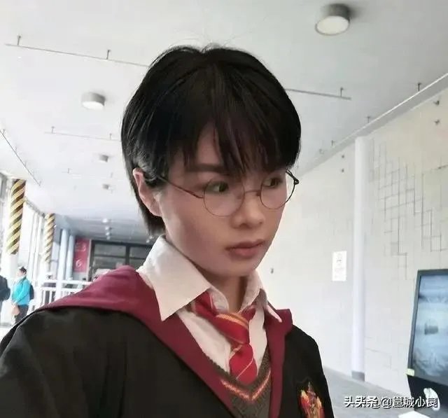 “我爸是李刚”和许可馨事件到底能给我们怎样的思考?