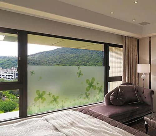 窗户玻璃贴膜怎样贴