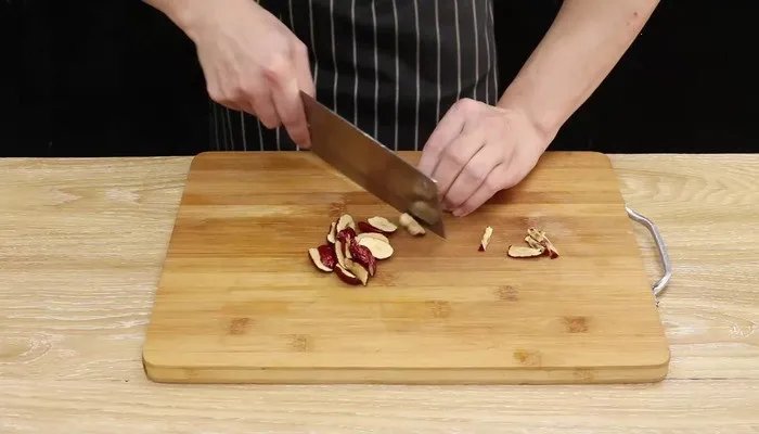 当归羊肉汤怎么做 当归羊肉汤的做法