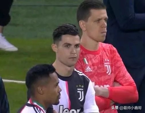 被球迷挑衅叫梅西，C罗摸裆回应，他会被追加处罚吗？