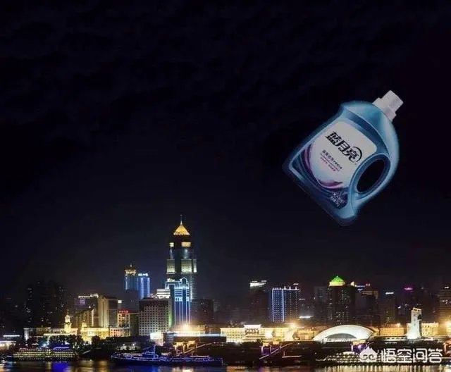 你曾拍过或者见过的最美的月亮是什么样的？