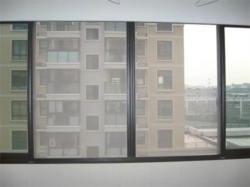 卷帘式纱窗怎么换纱