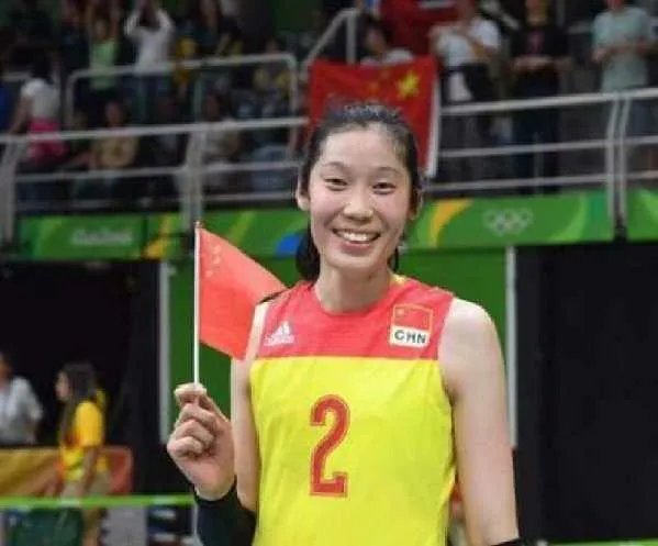 中国女排完胜韩国女排，单局打出25-4，世界顶级比赛中还有比这更悬殊的较量吗？