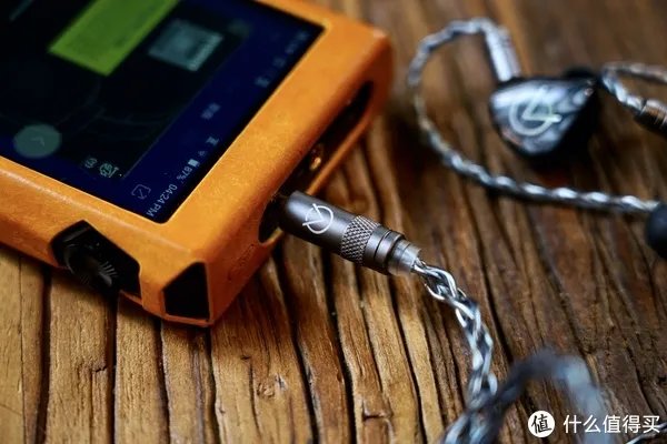 艾利和AK SP2000T评测：全球首款四解码三重运放架构播放器