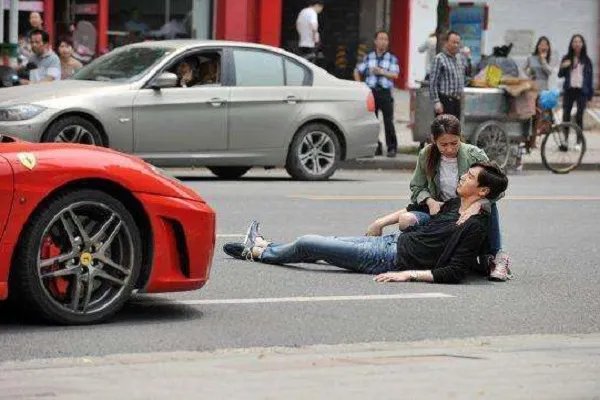 梦见开车不小心撞死人什么意思 梦见开车不小心撞死人预示什么