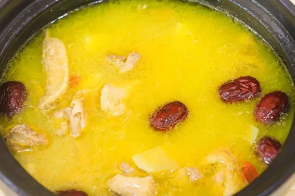 鸡汤炖什么菜好吃