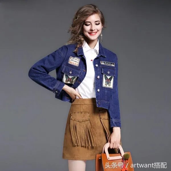 今年秋季比较流行什么样的外套呢？