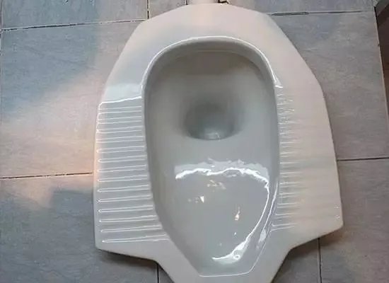 蹲便器选购技巧及安装注意事项