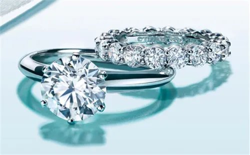 结婚戒指戴哪个手指 结婚戒指的正确戴法