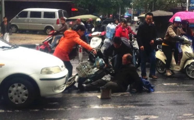 四川破碰瓷诈骗案 跨5省市作案震惊全国