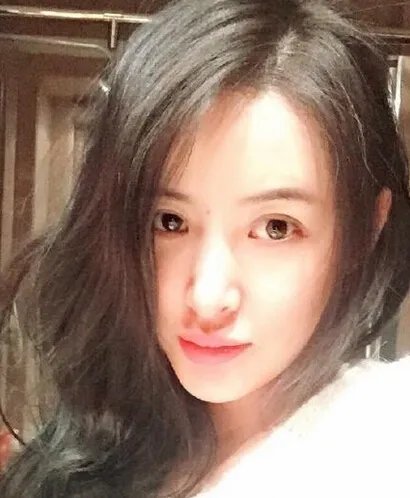 汪峰前妻康作如资料照片曝光 三度发声力证汪峰婚后出轨