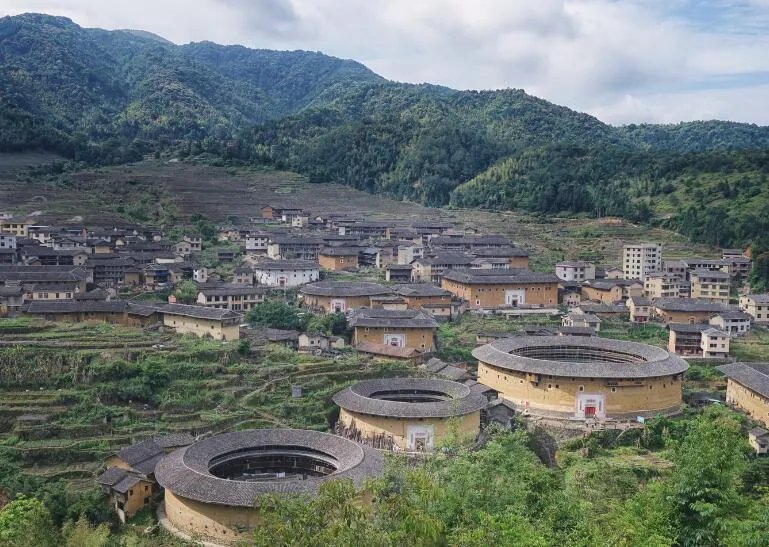 永定土楼在哪里 永定土楼在哪个省哪个市