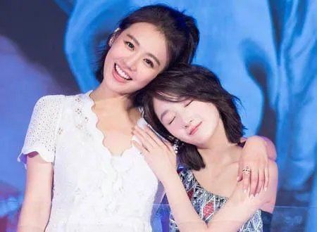 周冬雨探班马思纯,你怎么看?