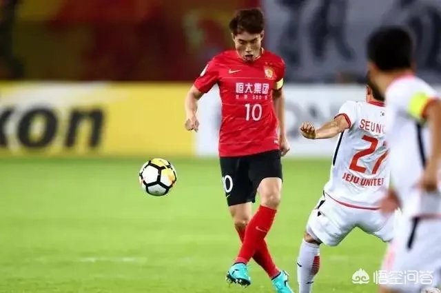 恒大38岁老将郑智送出世界级妙传，就连央视解说也被征服感叹！你怎么看？