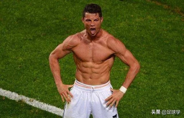 被球迷挑衅叫梅西，C罗摸裆回应，他会被追加处罚吗？