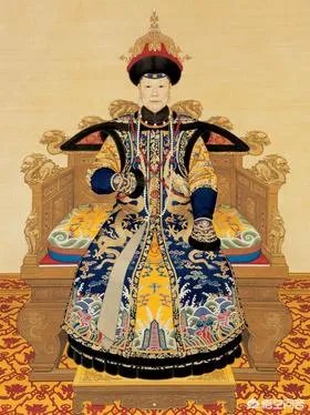 还珠格格里的老佛爷真的是甄嬛吗？