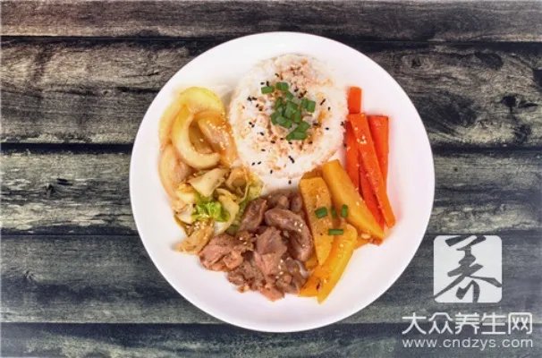 中午吃什么好又有营养