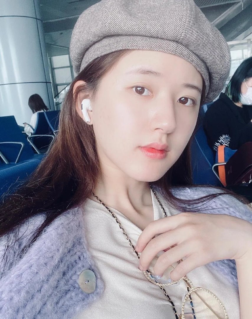 赵露思事件之后，网友众嘲、于正发图内涵，本人现状如何？