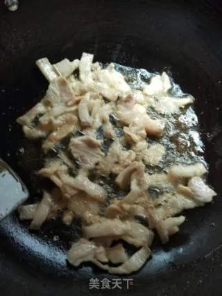 三层肉炒苦瓜酸菜