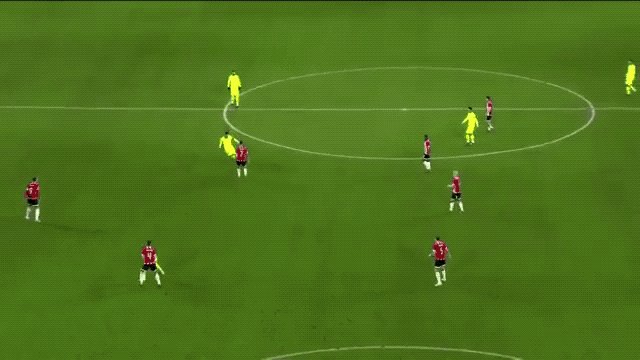 梅西打进第106个欧冠进球,超越C罗成为在同一俱乐部欧冠进球最多的球员,你怎么看?