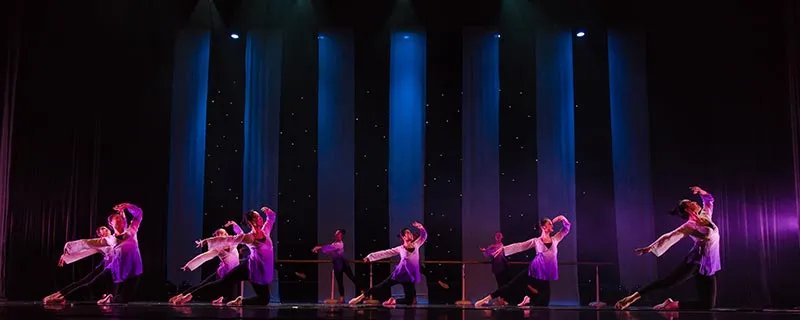 跑龙套是什么意思 跑龙套的意思是什么