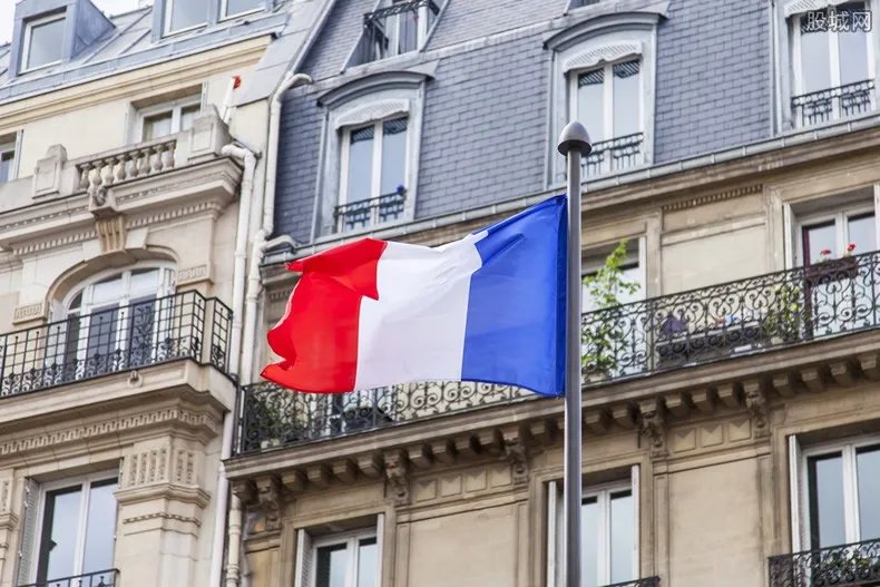 法国前总统德斯坦感染新冠去世 该国疫情最新消息怎样