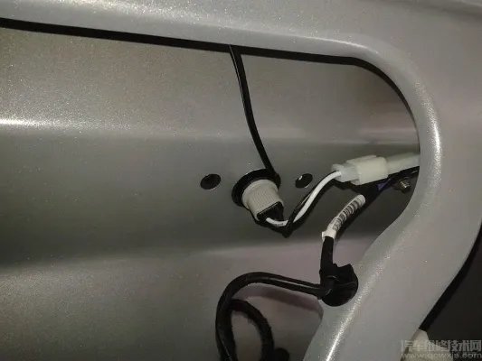 汽车倒车雷达怎么安装方法介绍