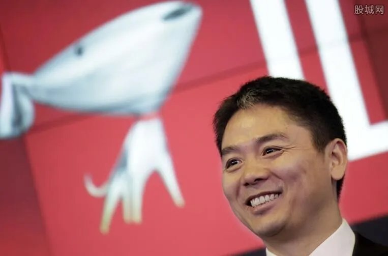 京东真正老板是谁 刘强东背后的靠山是马云？