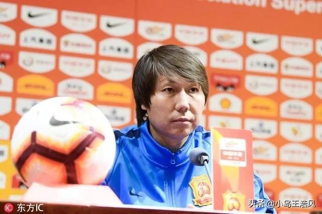 知名足球媒体人袁野爆料称，国足主帅三周后出炉，22冠王领跑，李铁还有机会吗？