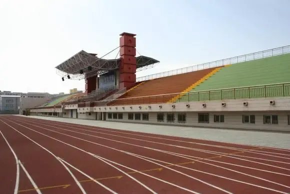 石家庄高等医学专科学校怎么样啊、