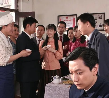 我们的八十年代演员表曝光 痞气青工夏雨受追捧