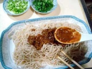 家常美食“干拌面”
