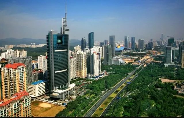 深圳市公务员考试难度怎么样，外地人有可能定居吗？