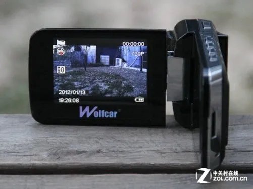 烤漆镀铬行车记录仪 沃能H99车上实测