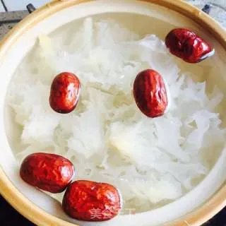 红枣银耳汤