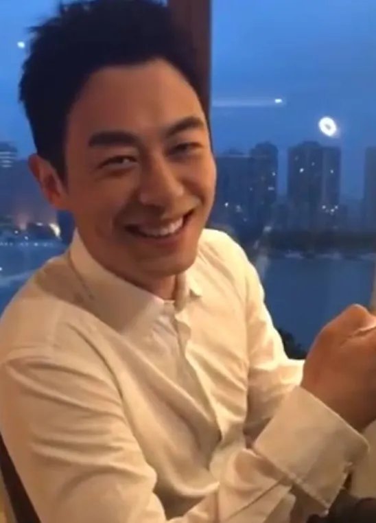 朱亚文怎么表白沈佳妮？