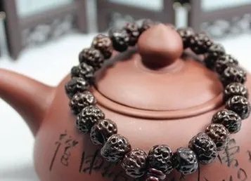 菩提子的种类及各种形态和功效