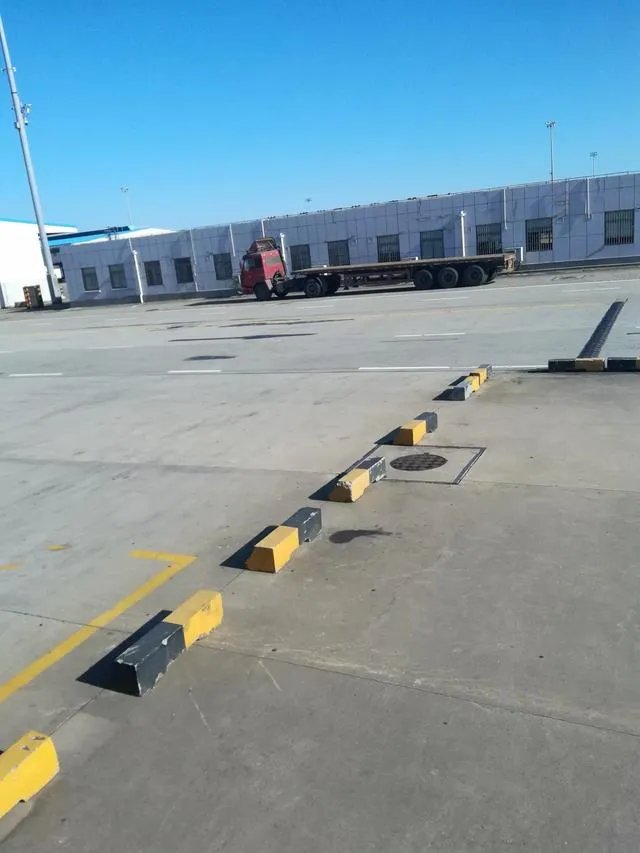 BYD元半圆里叉是什么