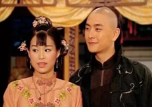 胡杏儿与黄宗泽的分手令人唏嘘，他们之间发生过什么呢？